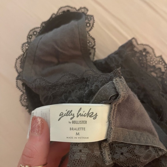 Gilly Hicks Gray Bralette - Picture 3 of 3